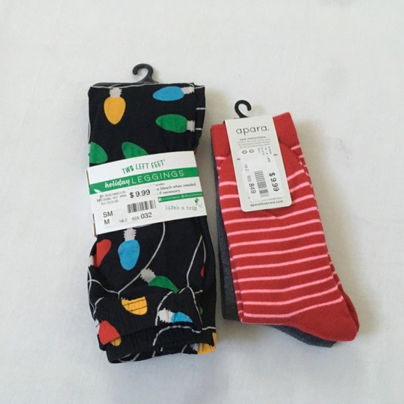 NWT Holiday 3 Pair Leggings & Llama Socks - Picture 11 of 11